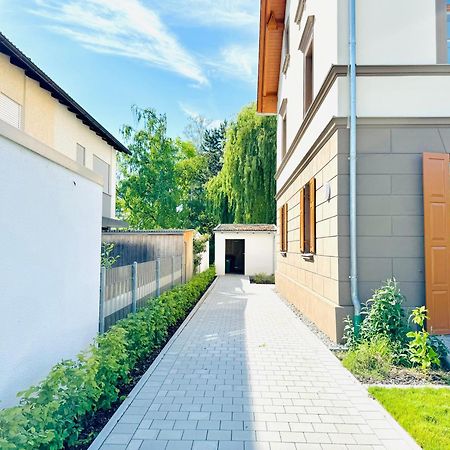 E&K Living - Design Apartments - Netflix - Audi - In Village - Free Parking Ingolstadt Exterior foto