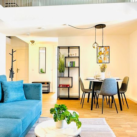 E&K Living - Design Apartments - Netflix - Audi - In Village - Free Parking Ingolstadt Exterior foto